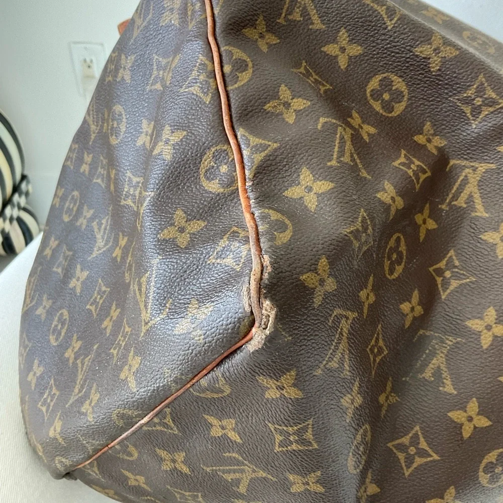 Authentic Louis Vuitton Keepall 55 Monogram Duffle Travel Bag Vintage